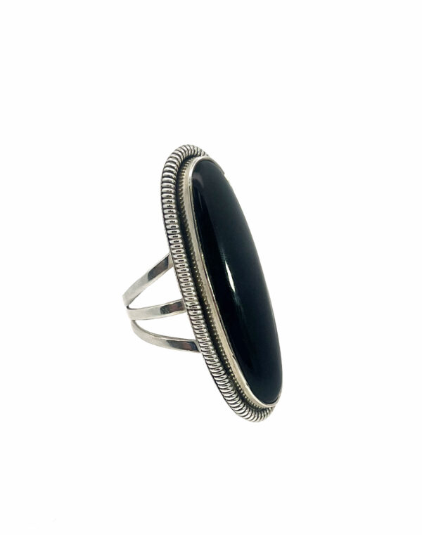 Oval Onyx Ring - Image 3