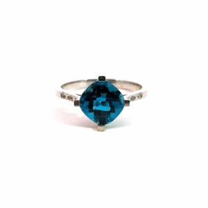 10K Gold Blue Topaz Ring