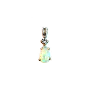 14K Gold Opal Pendant