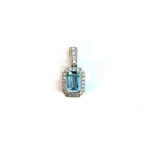 14K Gold Aquamarine Pendant